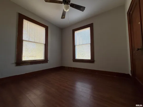$79,500 | 519 North Randolph Street, Macomb, IL 61455