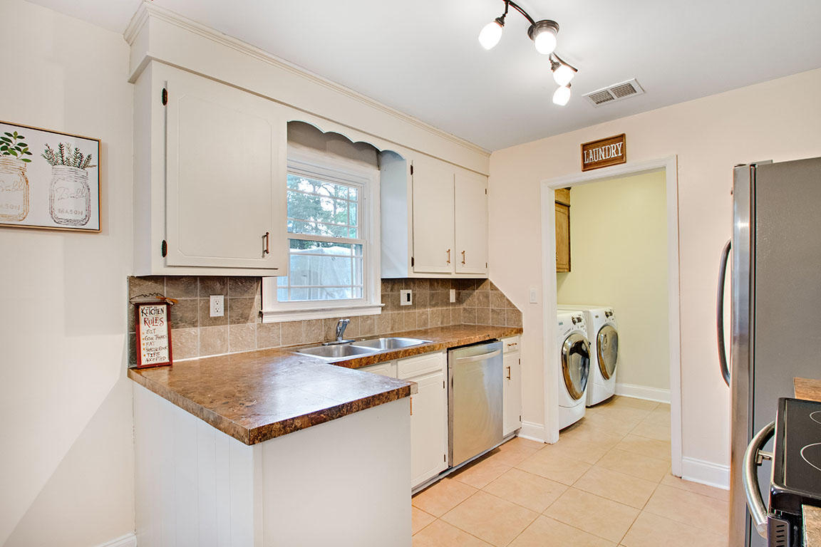 131 Marion Road Summerville, SC 29486 - Photo 10 of 23 GPS VISUALS RE PHOTOGRAPHY 10
