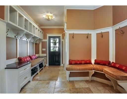 24 Old Barn Road Hanover, MA 02339 - Photo 14 of 29