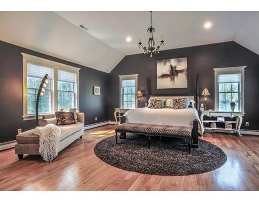 24 Old Barn Road Hanover, MA 02339 - Photo 17 of 29