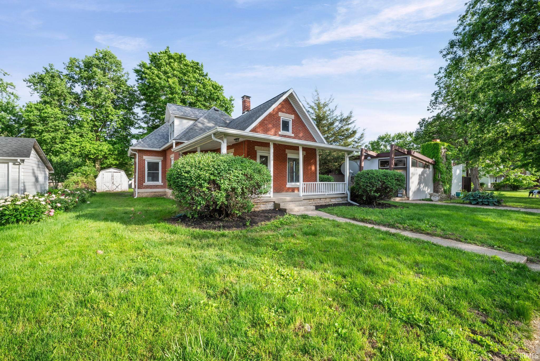 128 West Summit Street Delphi, IN 46923 - Photo 3 of 36