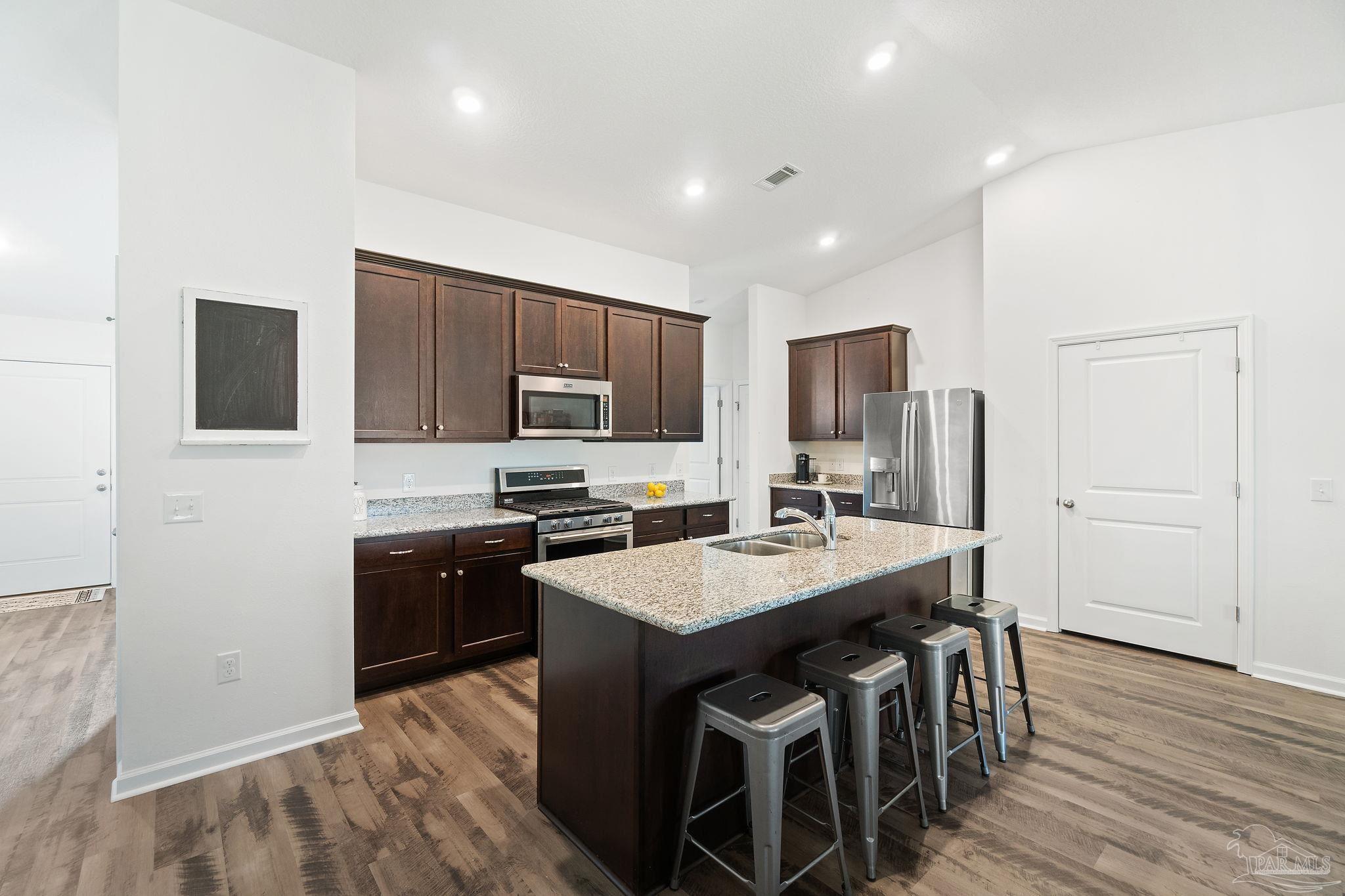 4708 Perception Circle Milton, FL 32570 - Photo 11 of 36