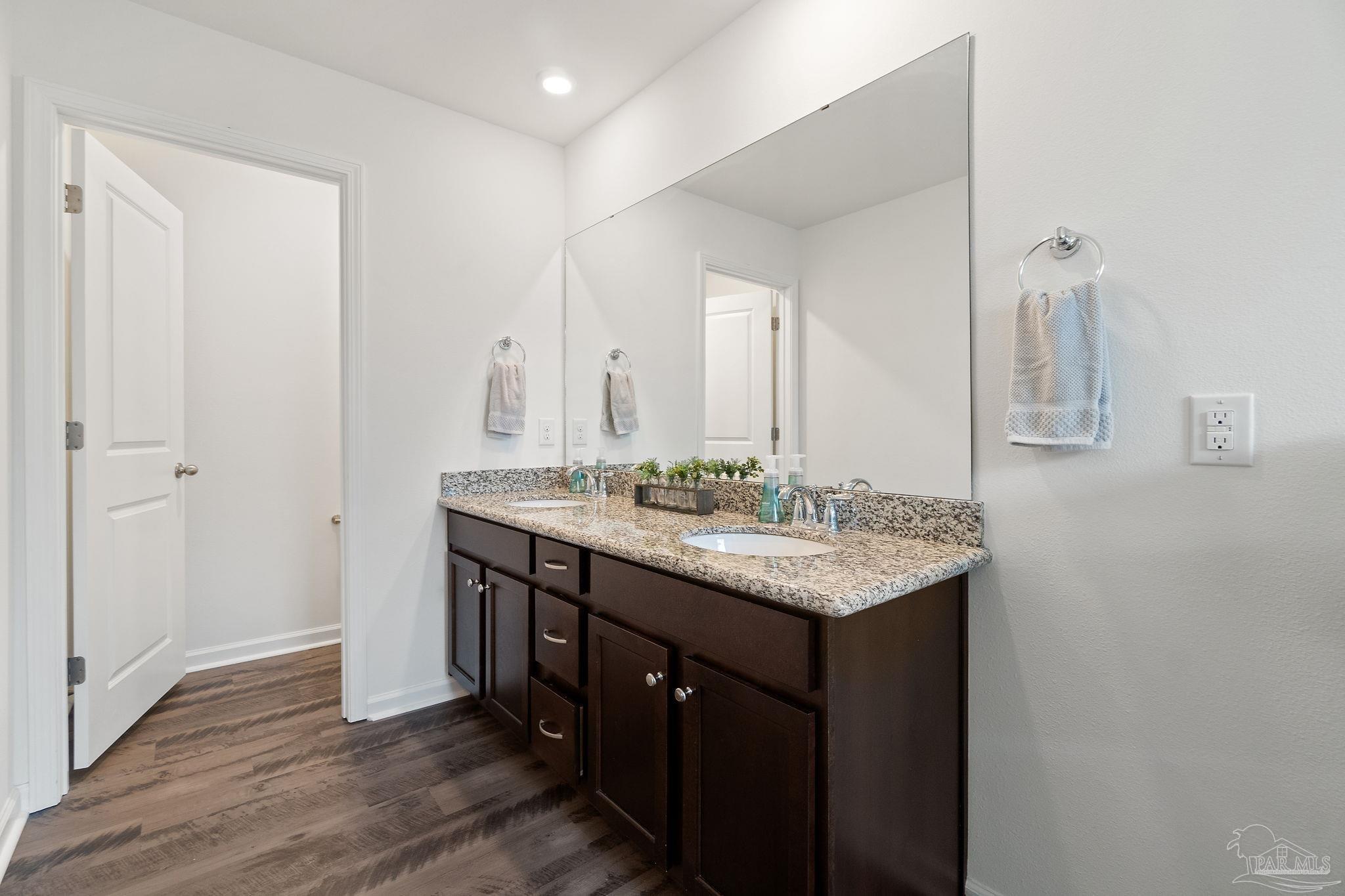 4708 Perception Circle Milton, FL 32570 - Photo 22 of 36