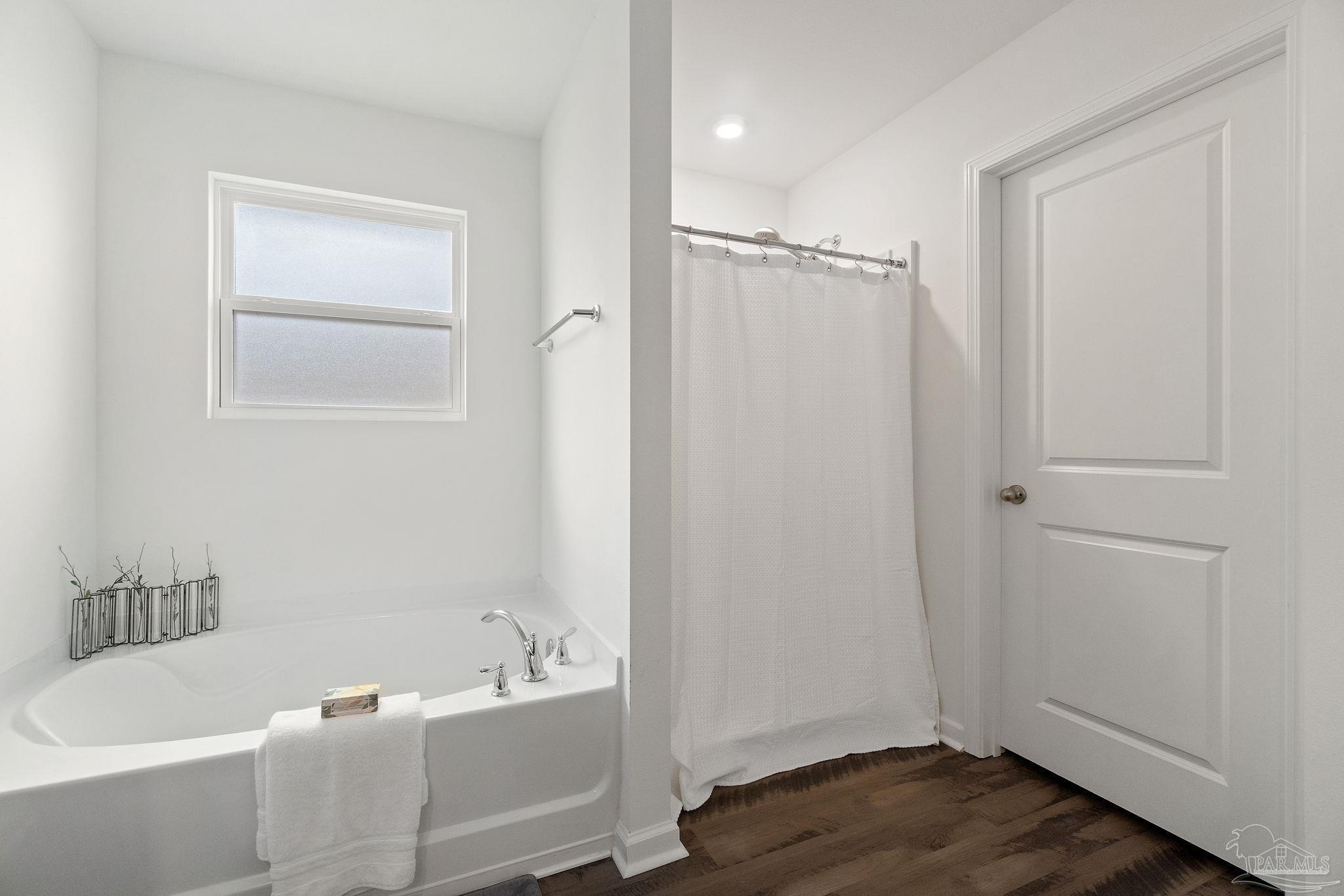 4708 Perception Circle Milton, FL 32570 - Photo 24 of 36