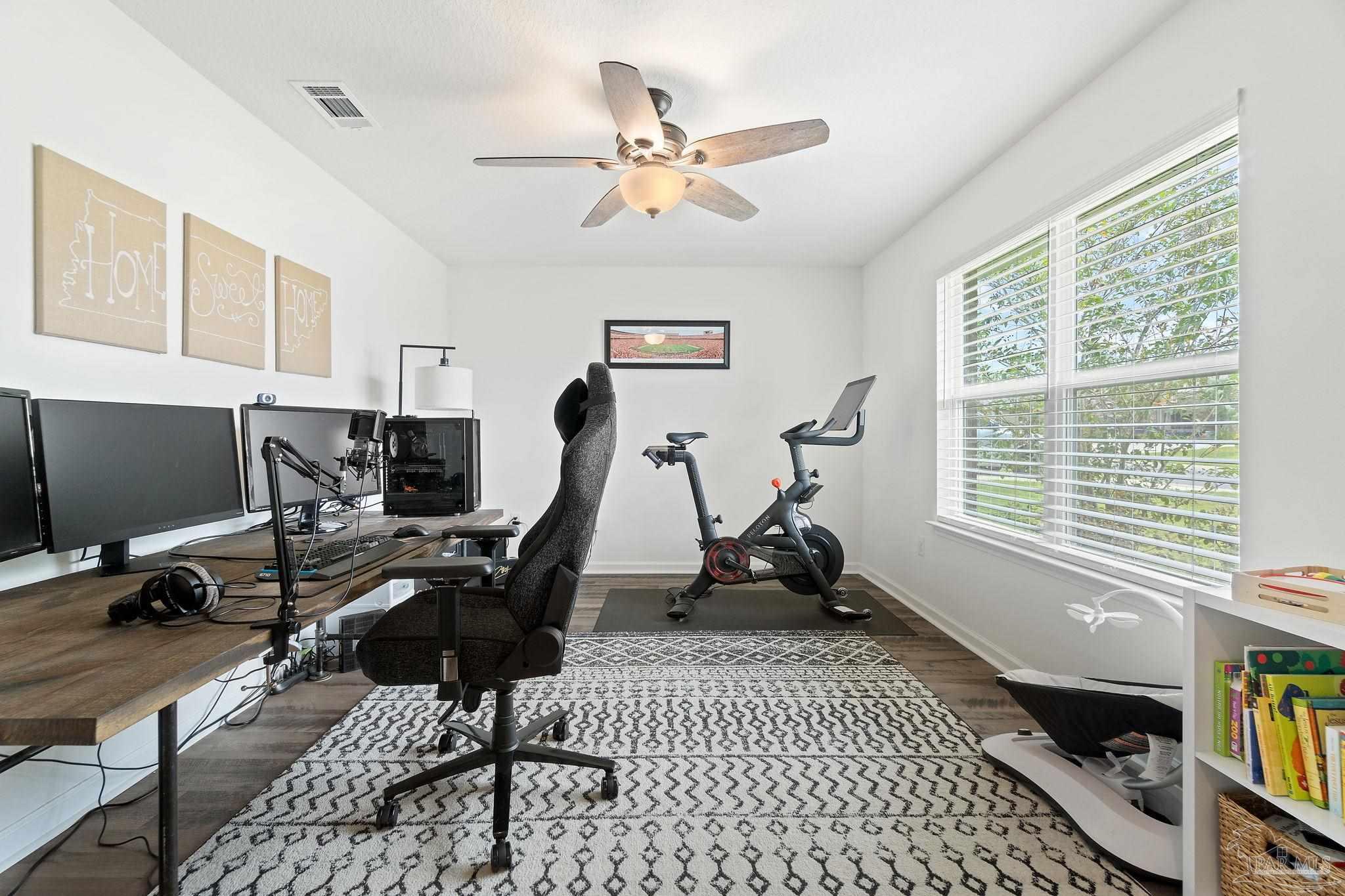 4708 Perception Circle Milton, FL 32570 - Photo 6 of 36