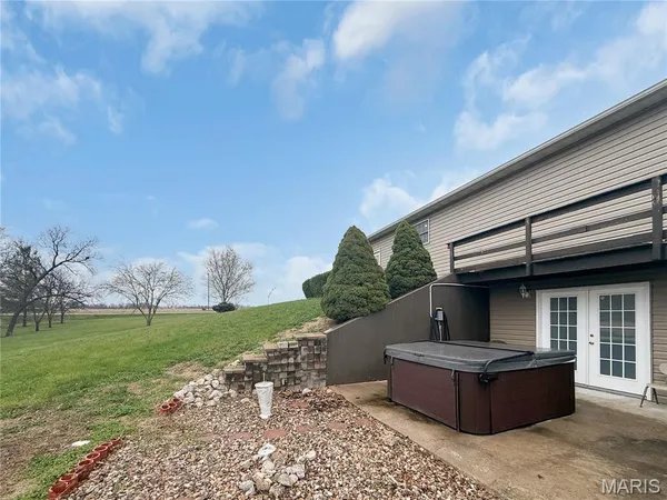 $489,000 | 26253 Highway 6, Maywood, MO 63454