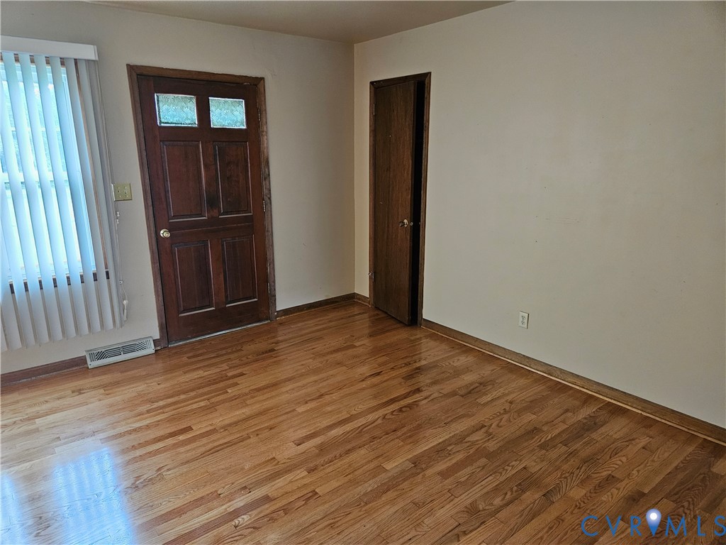 13336 Ladysmith Road Ruther Glen, VA 22580 - Photo 14 of 27 Foyer entrance with light wood-style flooring and