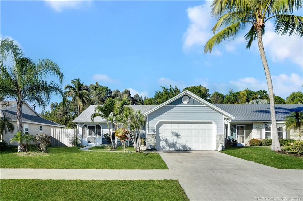 4021 Southeast Jacaranda Street Stuart, FL 34997 - Photo 24 of 32