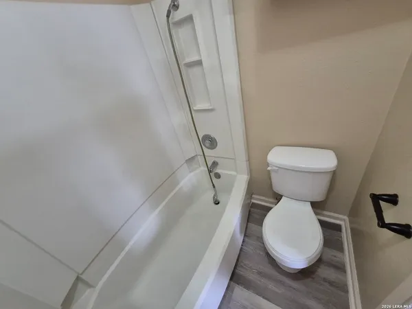 $695 | 300 Moursund Boulevard, Unit 10, San Antonio, TX 78221