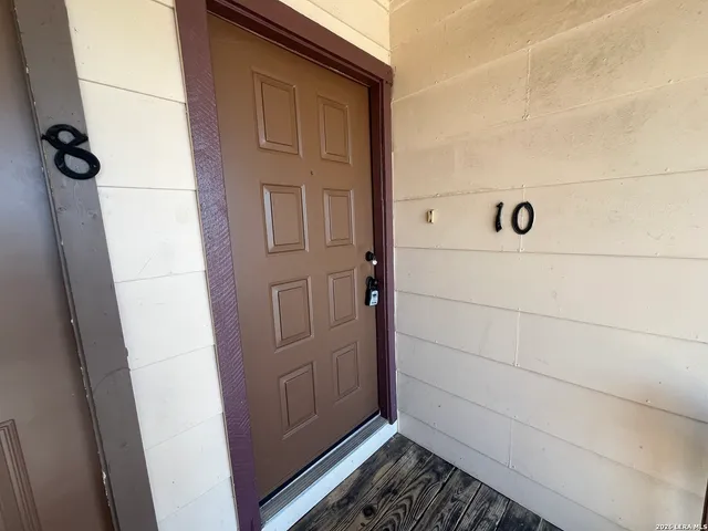 $695 | 300 Moursund Boulevard, Unit 10, San Antonio, TX 78221