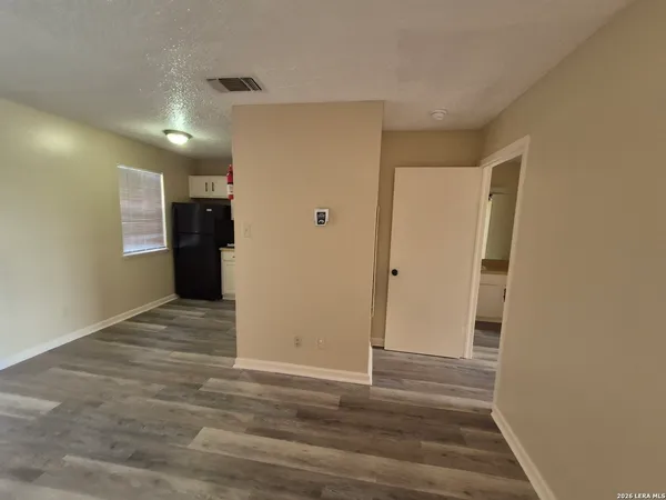 $695 | 300 Moursund Boulevard, Unit 10, San Antonio, TX 78221