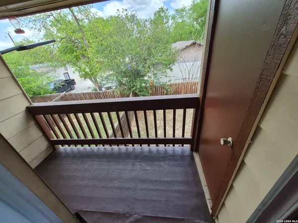 $695 | 300 Moursund Boulevard, Unit 10, San Antonio, TX 78221