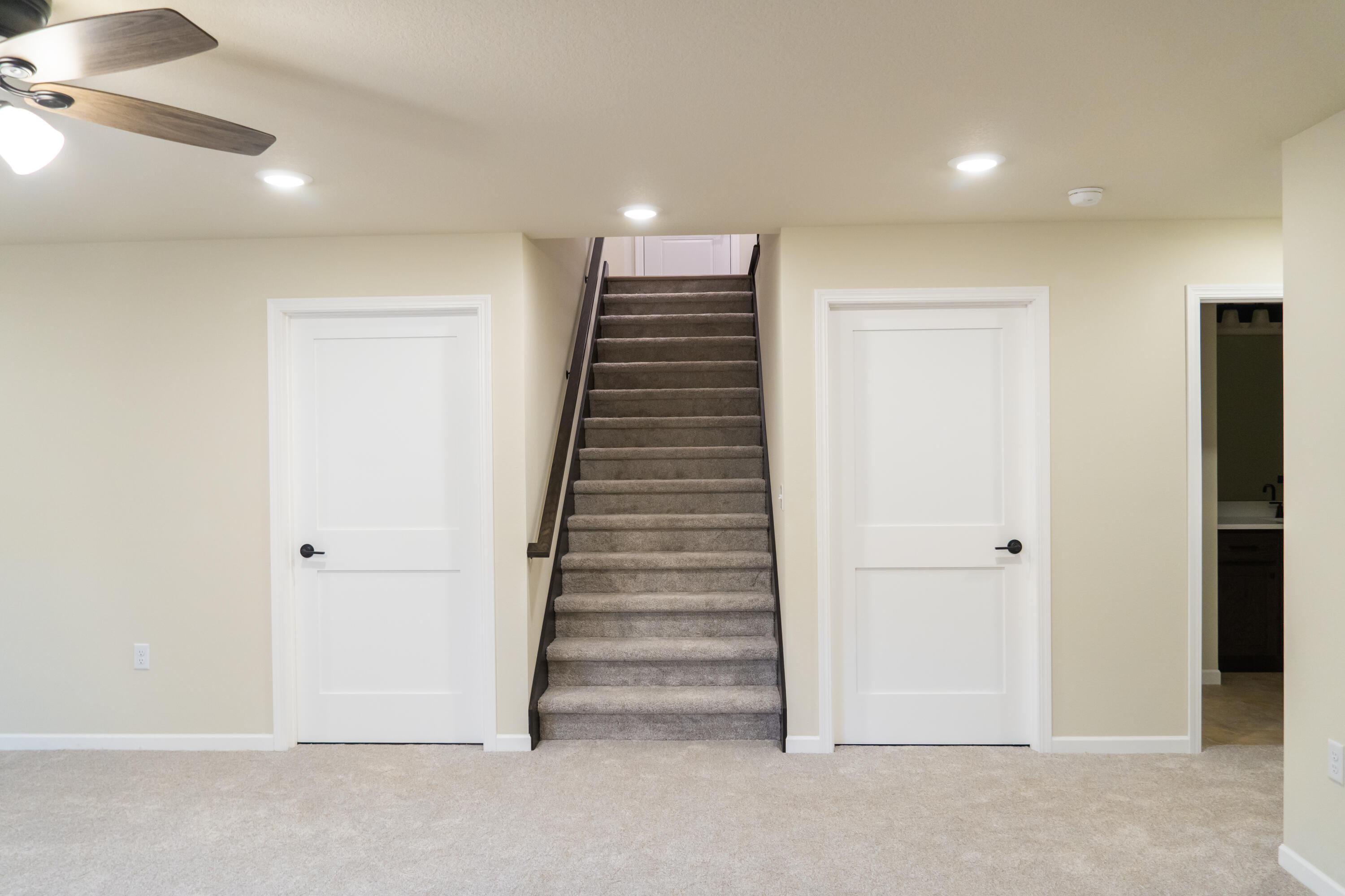 620 Johnson Street Onalaska, WI 54650 - Photo 19 of 30 Lower Level Stairs