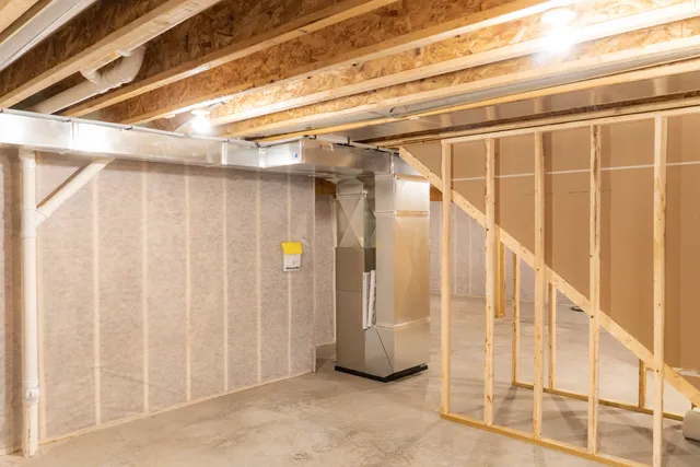 $694,800 | 620 Johnson Street, Onalaska, WI 54650