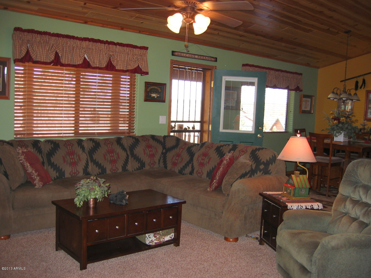 2279 Bain Trail Overgaard, AZ 85933 - Photo 4 of 26 IMG_4494