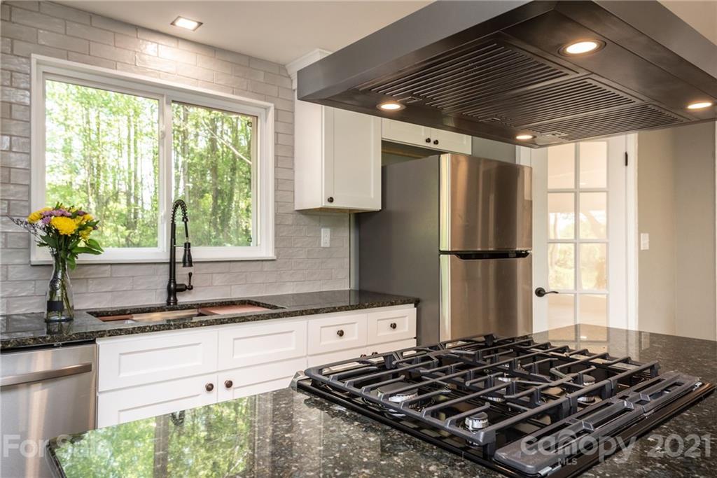 1616 Radio Station Road Newton, NC 28658 - Photo 12 of 45 Gallery Image 12