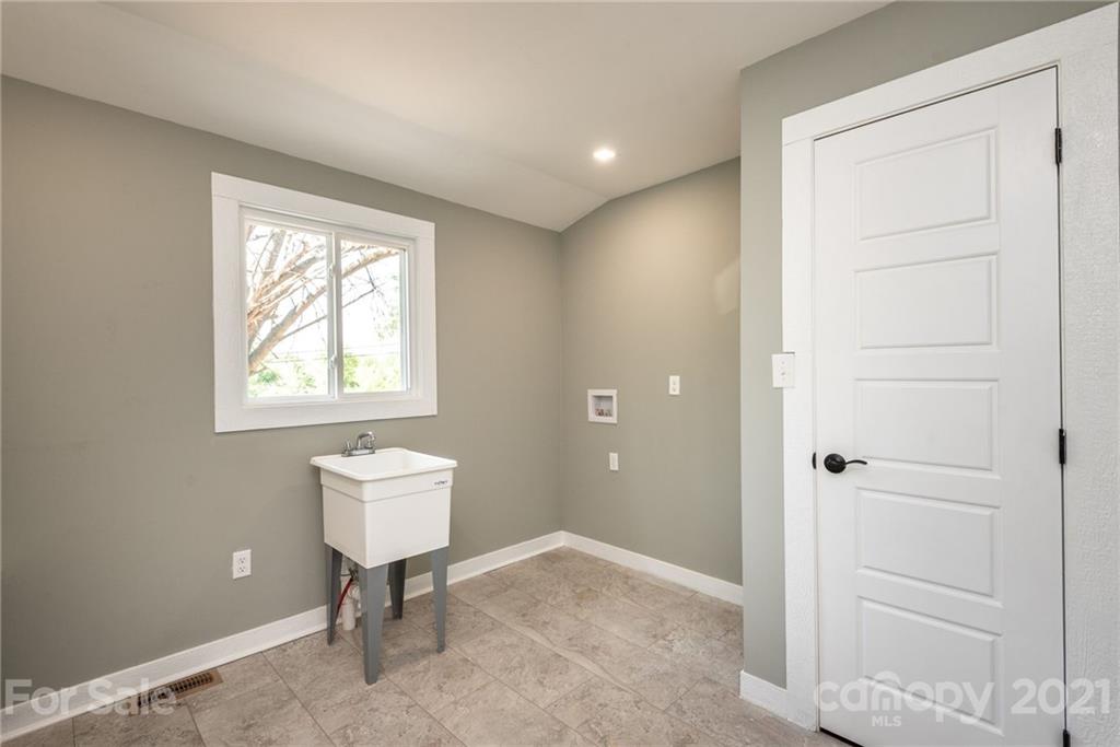 1616 Radio Station Road Newton, NC 28658 - Photo 21 of 45 Gallery Image 21