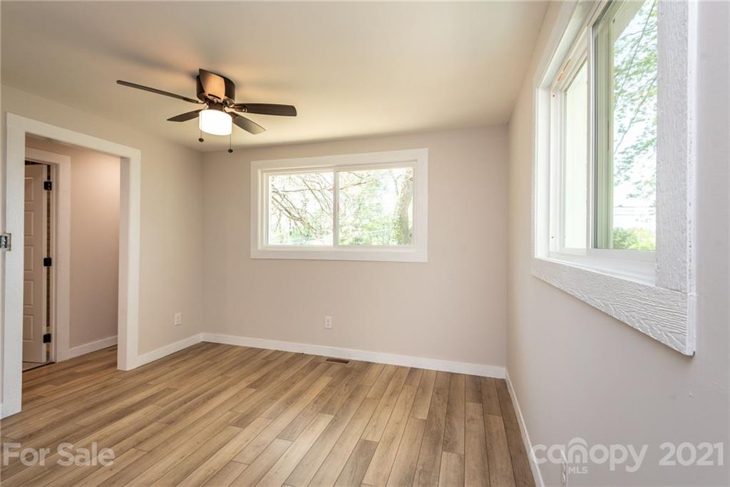 1616 Radio Station Road Newton, NC 28658 - Photo 31 of 45 Gallery Image 31