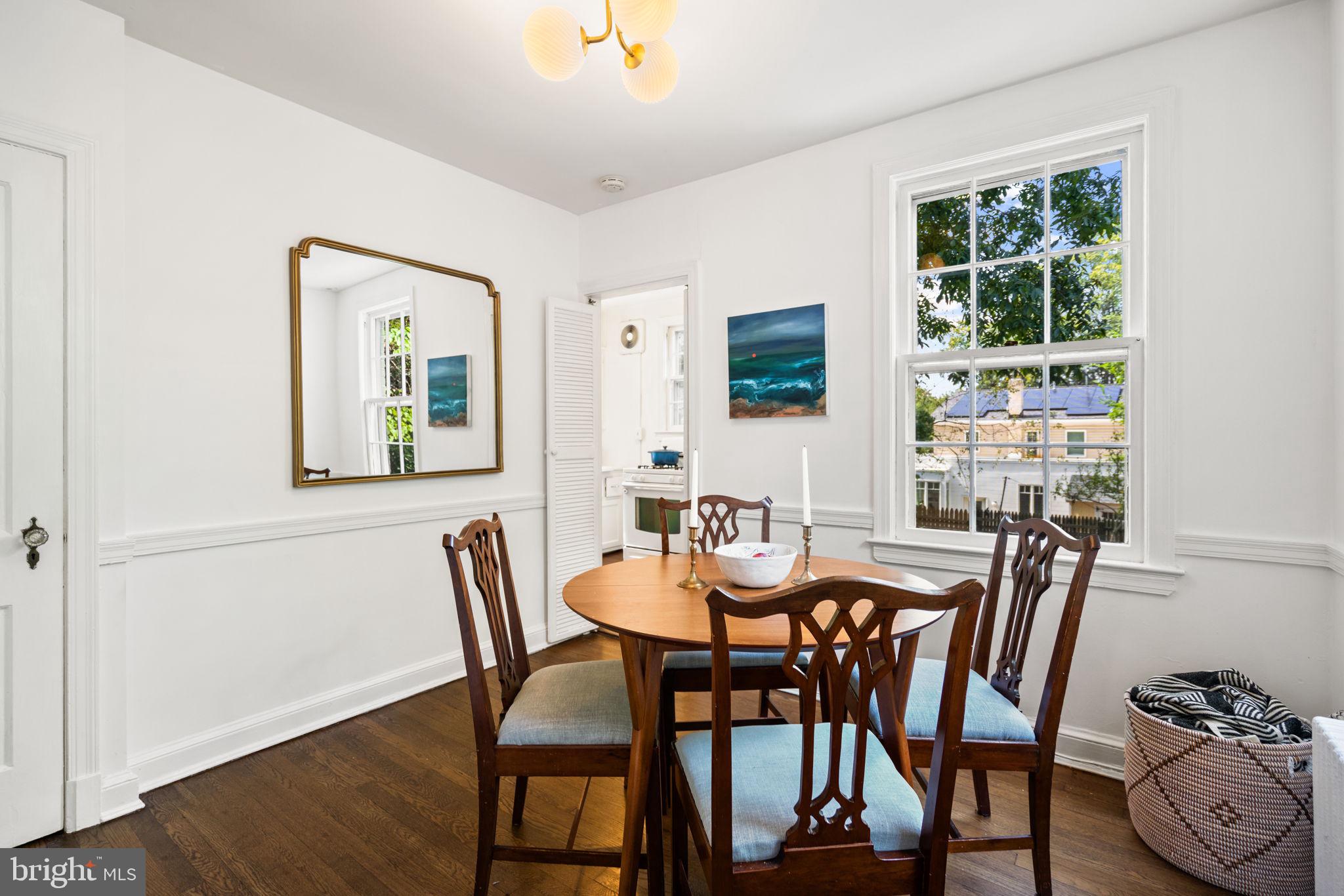 4908 Crescent Street Bethesda, MD 20816 - Photo 15 of 39