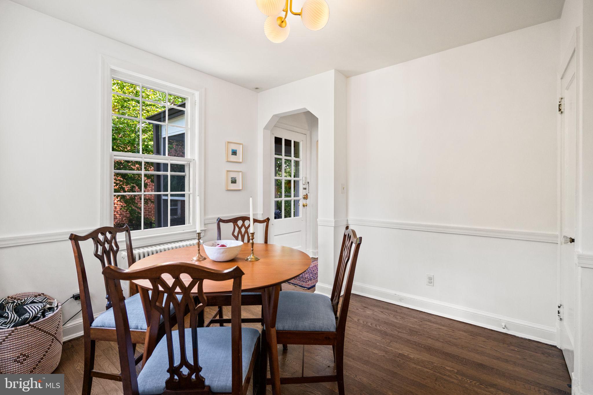 4908 Crescent Street Bethesda, MD 20816 - Photo 16 of 39