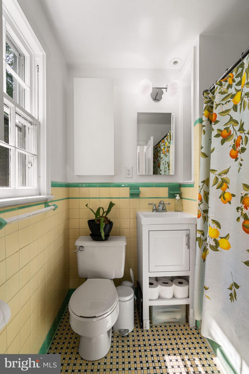 4908 Crescent Street Bethesda, MD 20816 - Photo 28 of 39