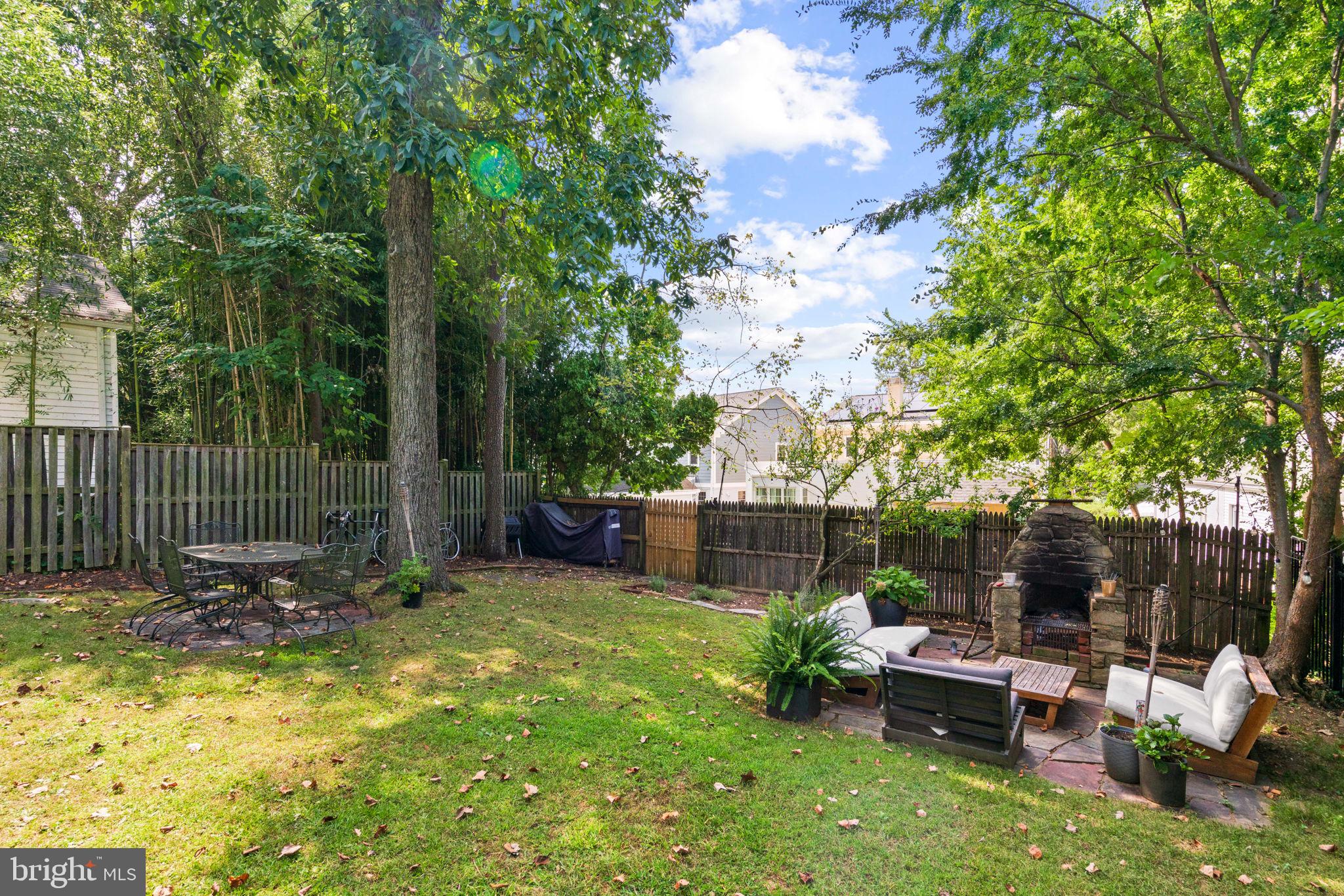 4908 Crescent Street Bethesda, MD 20816 - Photo 32 of 39