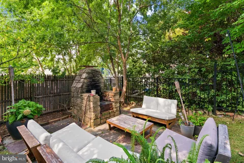 $899,000 | 4908 Crescent Street, Bethesda, MD 20816