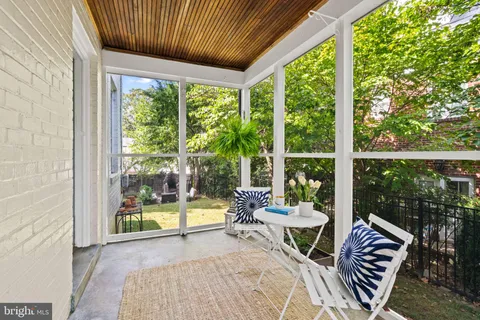 $899,000 | 4908 Crescent Street, Bethesda, MD 20816