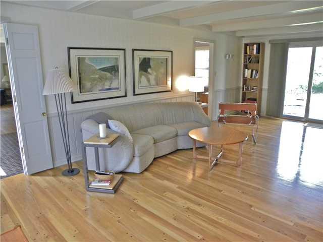 8830 Rexford Road Indianapolis, IN 46260 - Photo 2 of 23 Gallery Image 2