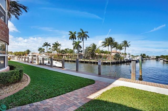 a view of a lake with houses