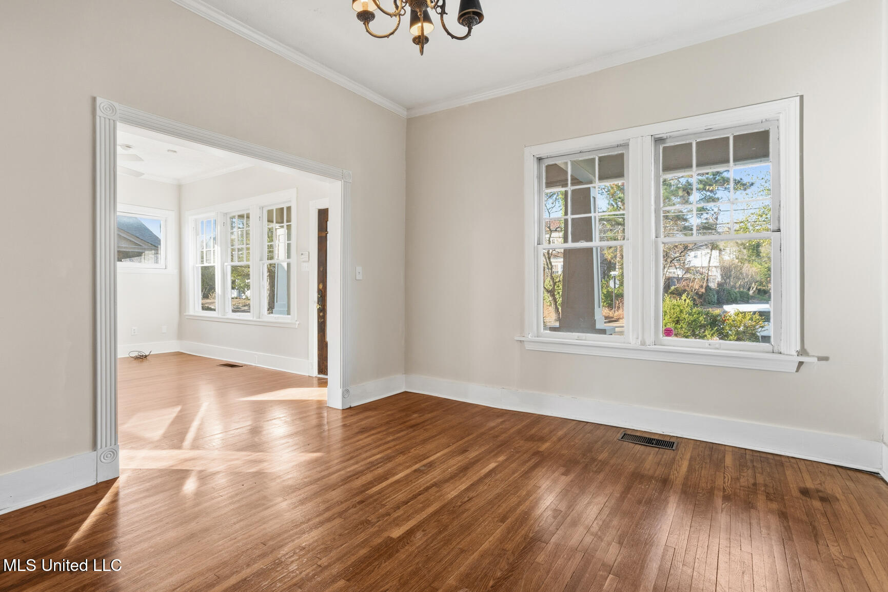 801 Arlington Street Jackson, MS 39202 - Photo 11 of 38 801 Arlington-11