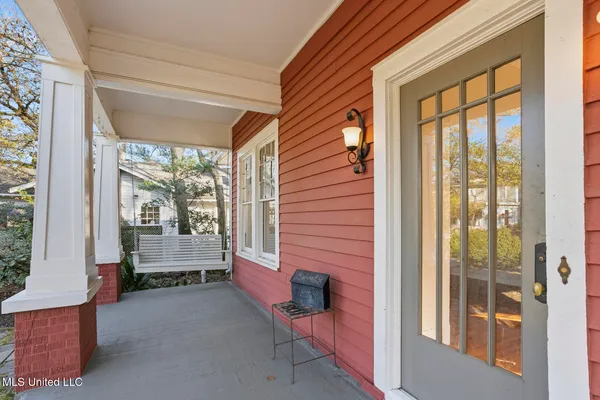 $349,000 | 801 Arlington Street, Jackson, MS 39202