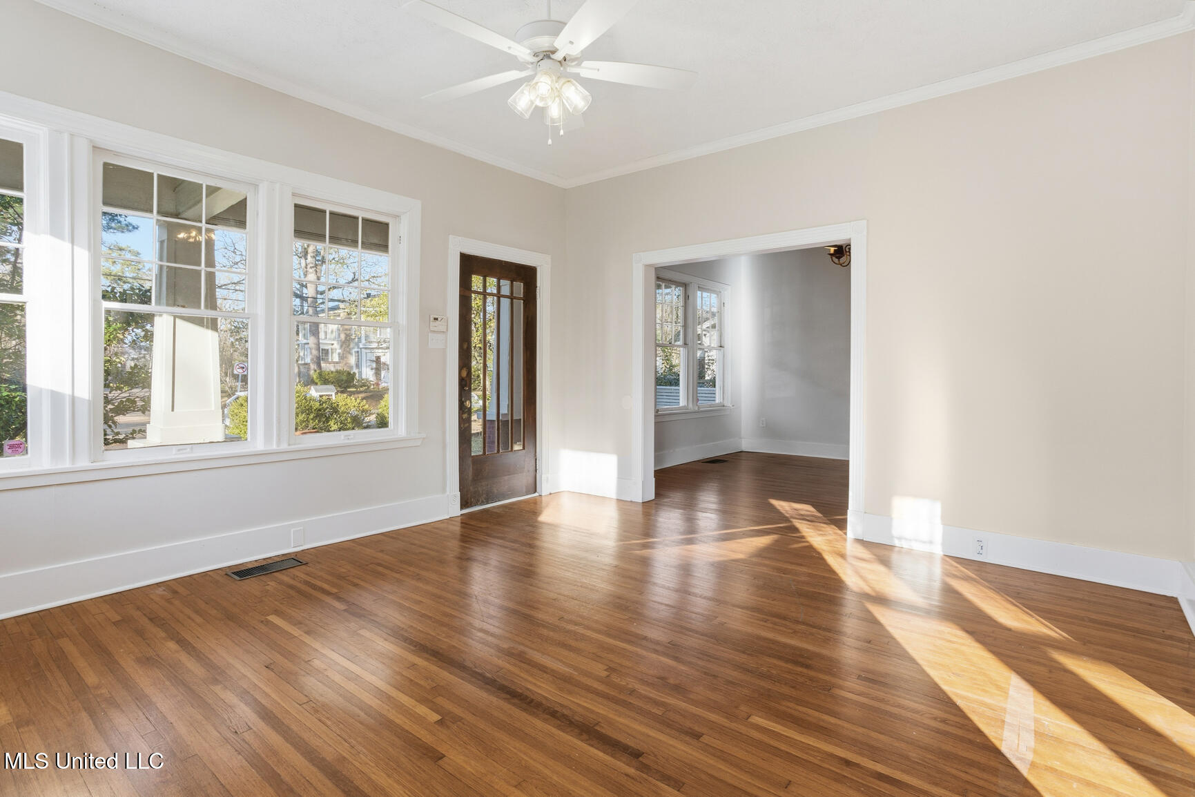 801 Arlington Street Jackson, MS 39202 - Photo 8 of 38 801 Arlington-8