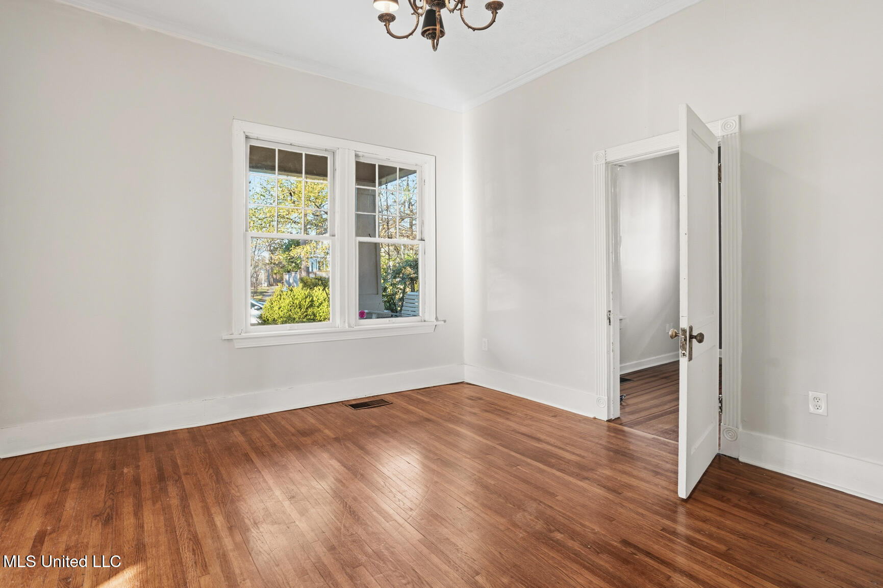 801 Arlington Street Jackson, MS 39202 - Photo 10 of 38 801 Arlington-10