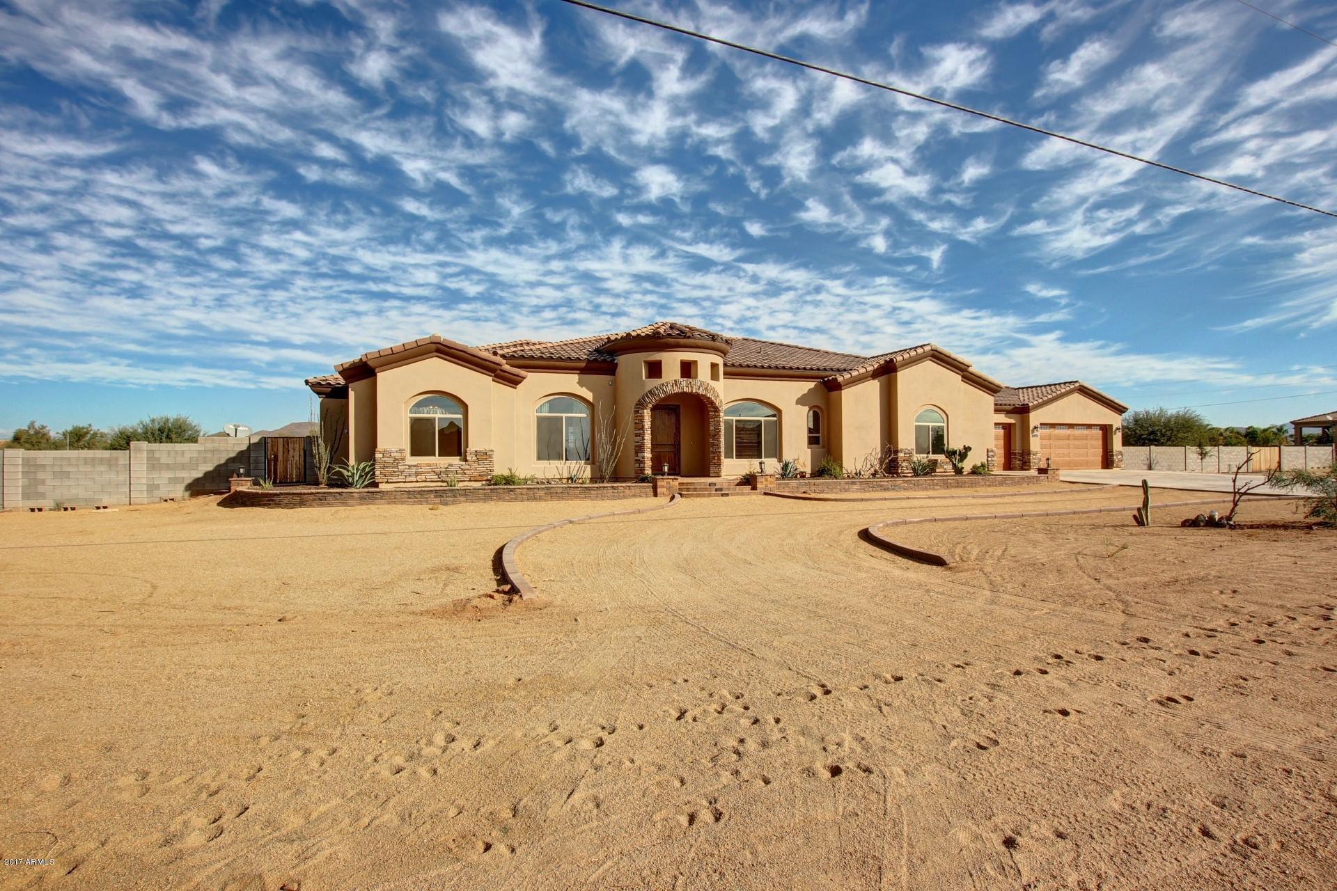 1604 West Maddock Road Phoenix, AZ 85086 - Photo 1 of 42 0005-Maddock (5)