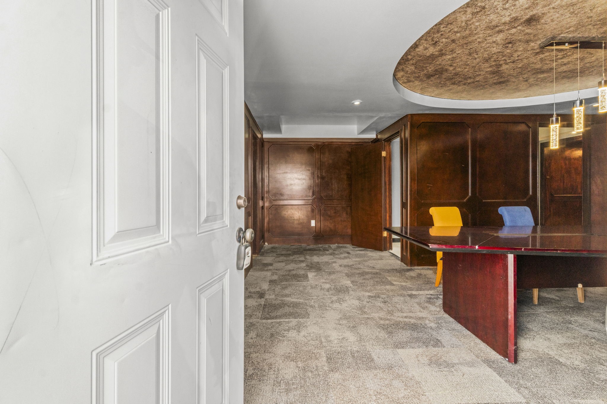 1018 Shaver Street Pasadena, TX 77506 - Photo 13 of 43 Private entry leading into a finished conference or meeting room.