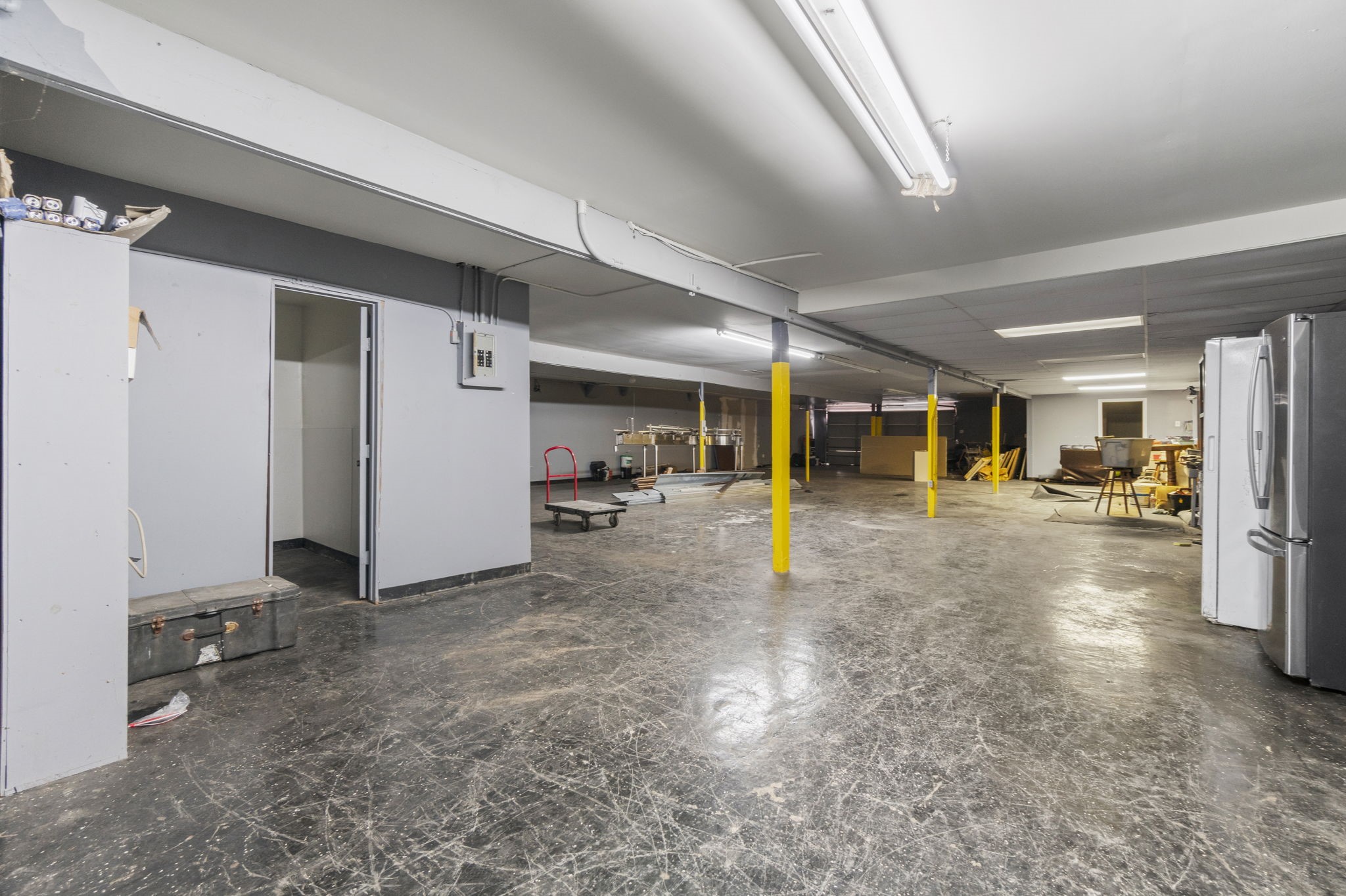 1018 Shaver Street Pasadena, TX 77506 - Photo 21 of 43 a view of a storage & utility room