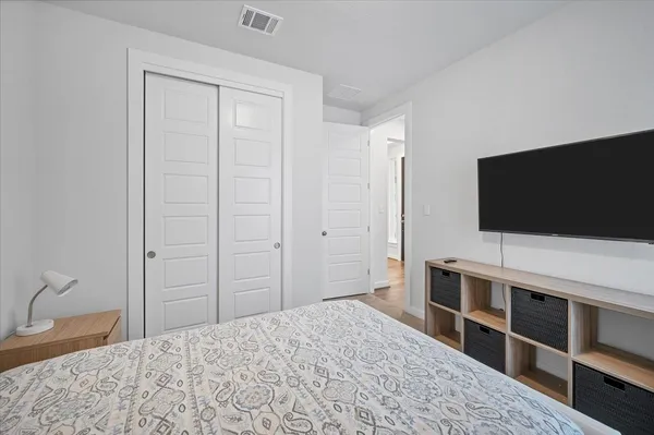 $2,900 | 135 Independence Drive, Kyle, TX 78640