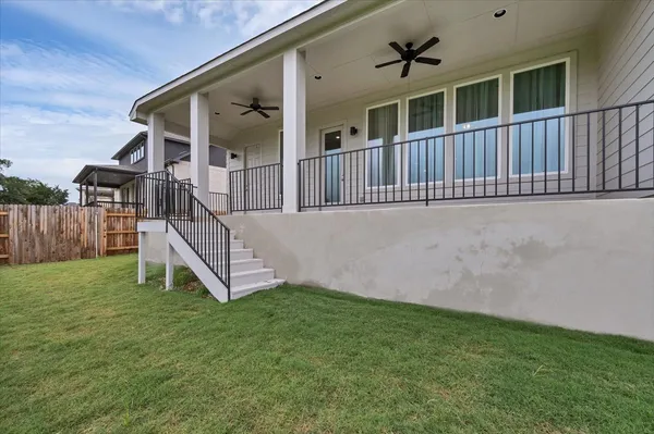 $2,900 | 135 Independence Drive, Kyle, TX 78640