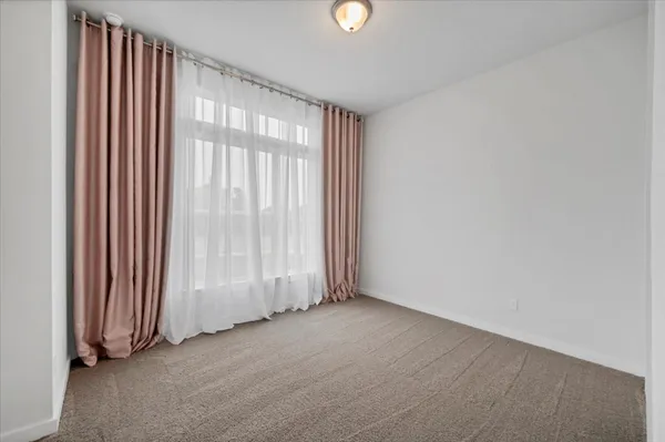 $2,900 | 135 Independence Drive, Kyle, TX 78640