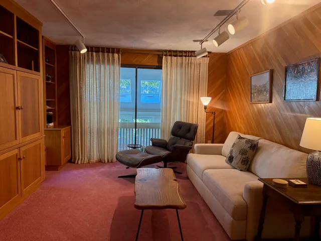 $1,100,000 | 510 Cedar Street, West Barnstable, MA 02668