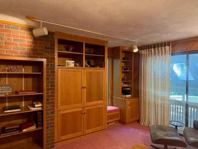 $1,100,000 | 510 Cedar Street, West Barnstable, MA 02668