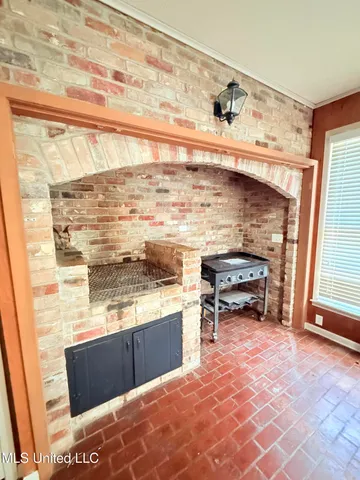 $249,000 | 820 Ave Of Pines, Grenada, MS 38901