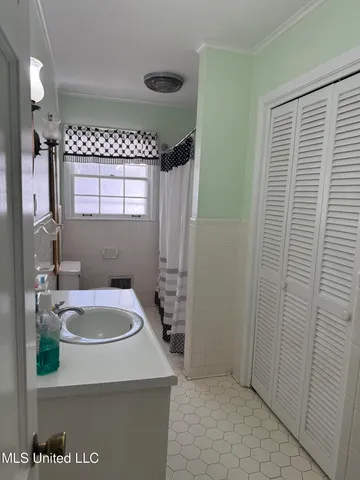 $249,000 | 820 Ave Of Pines, Grenada, MS 38901