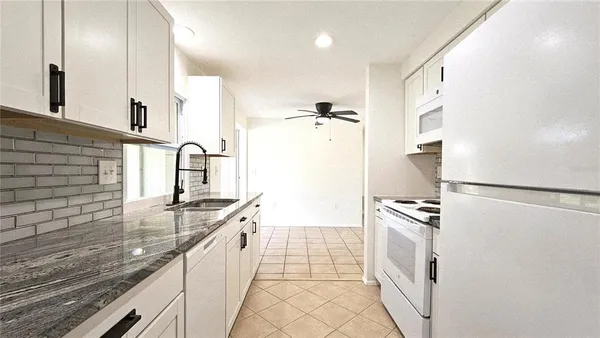 $1,575 | 284 Rotonda Boulevard West, Rotonda West, FL 33947