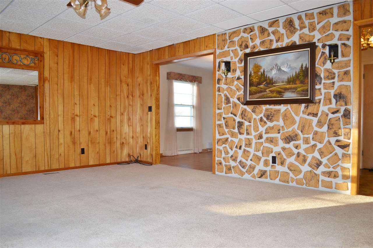 1901 Lower Huntington Road Fort Wayne, IN 46819 - Photo 7 of 24