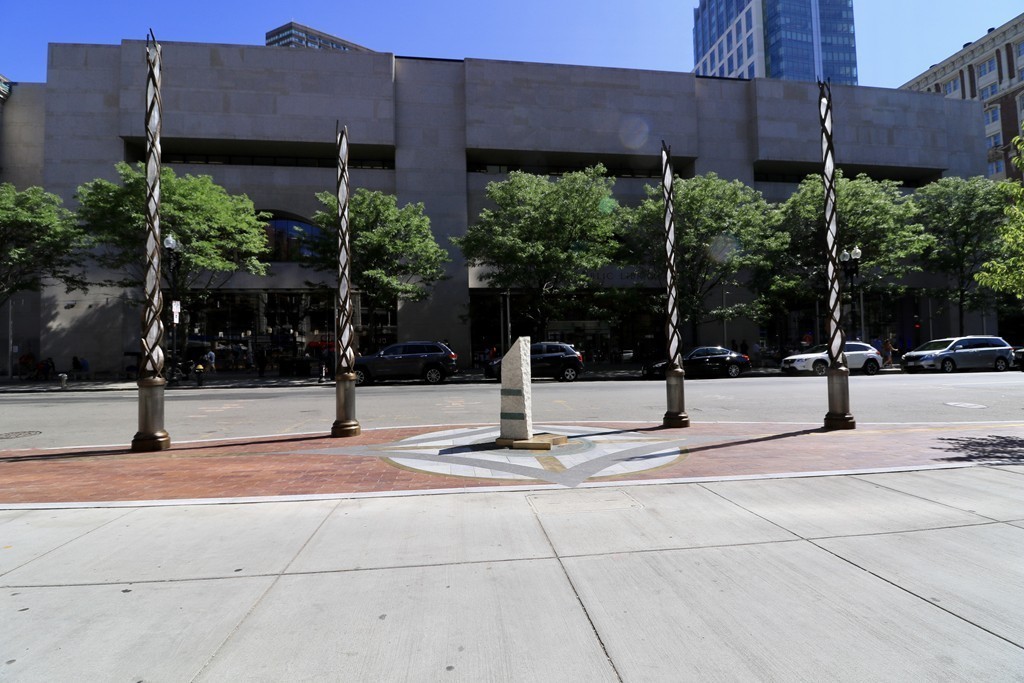 671-673 Boylston Street, Unit 2 Boston, MA 02116 - Photo 24 of 25 a view of outdoor space yard and porch