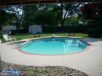 219 Stahl Road Southampton, PA 18966 - Photo 10 of 12 Gallery Image 10