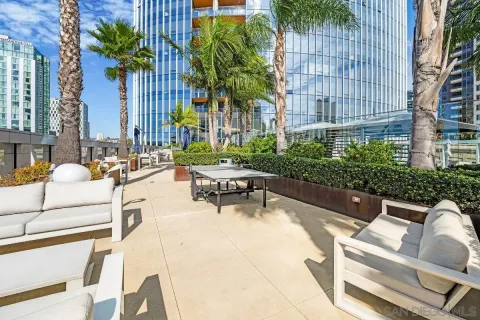 $1,690,000 | 888 West E Street, Unit 2306, San Diego, CA 92101