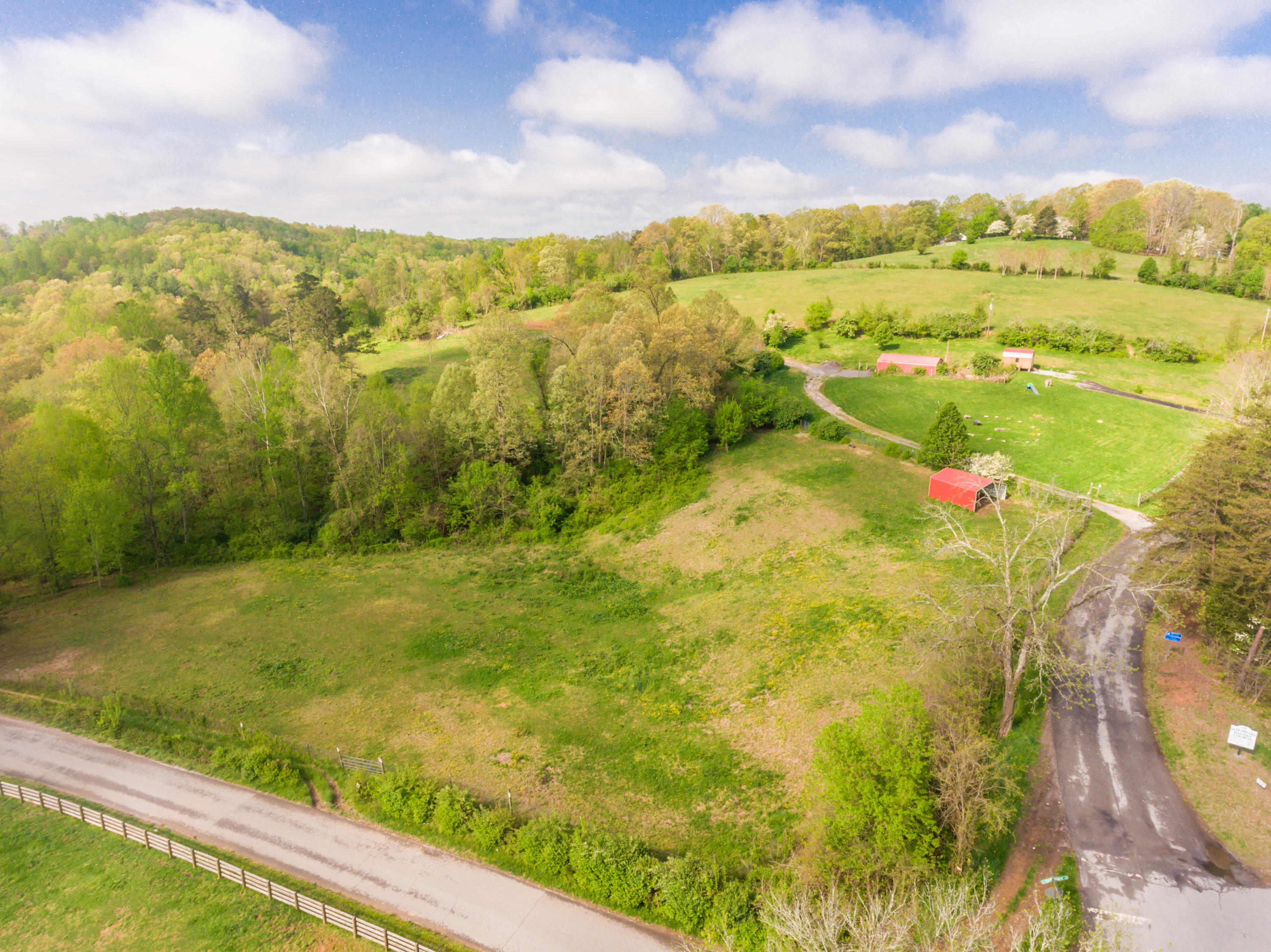 View Road Knoxville, TN 37938 - Photo 9 of 35 8707HighlandView-20